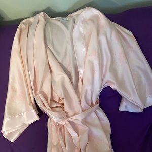 Women’s robe